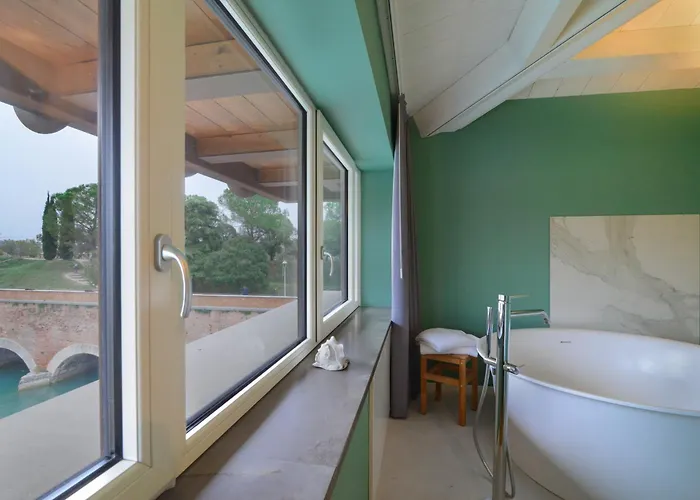 Cabanon Urban شقة بسكييرا ديل غاردا