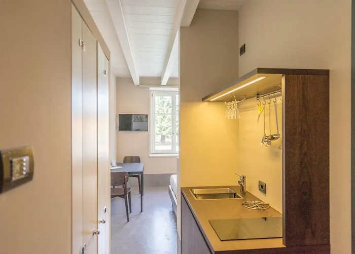 Cabanon Urban * بسكييرا ديل غاردا