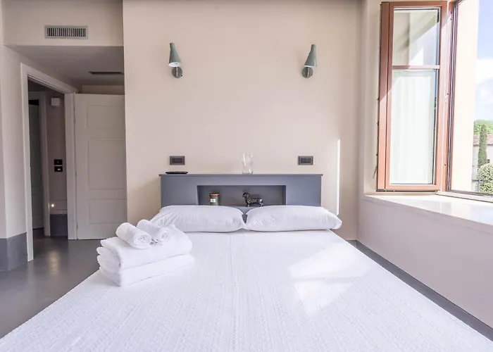 Cabanon Urban * بسكييرا ديل غاردا