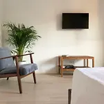 Cabanon Urban * 佩斯基耶拉德加达