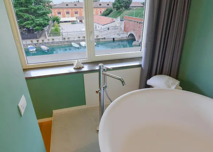 Cabanon Urban Apartamento Peschiera del Garda